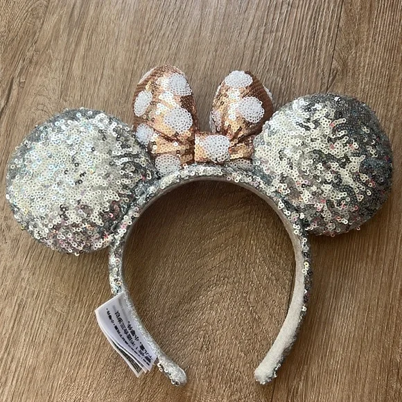 Disney Parks Minnie Mouse Ears Classic Polka Dot Sequin Headband - Picture 5 of 13